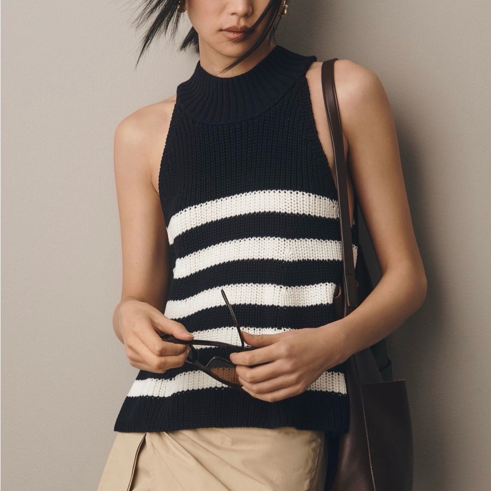 Pilcro Anthropologie Striped Navy and White Women's Sweater